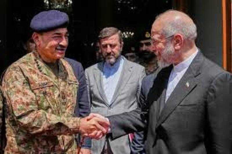 واشنطن تراهن على زيارة قائد الجيش الباكستاني لطهران في تحقيق تقدم نحو إتفاق لإنهاء الحرب