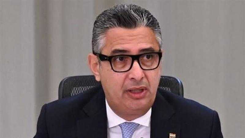 وزير التموين: مباحثات مع شركات روسية لإنشاء مركز عالمي للحبوب بقناة السويس