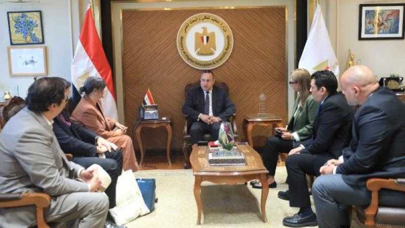 وزير التعليم العالي يبحث إنشاء فرع لجامعة أكسفورد بروكس البريطانية في مصر