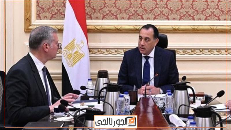 وزير البترول ورئيس الوزراء - أرشيفية