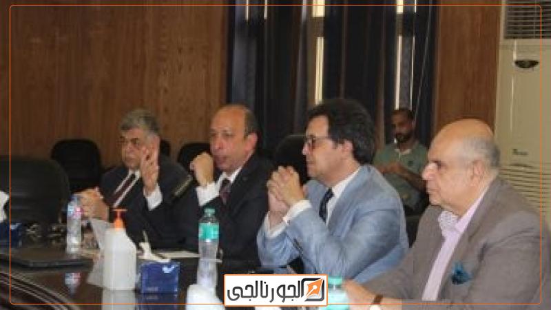 طب قصر العيني جامعه القاهره تواصل استعداداتها لانطلاق المئوية الثانية لعام 2027 وإطلاق بودكاست
