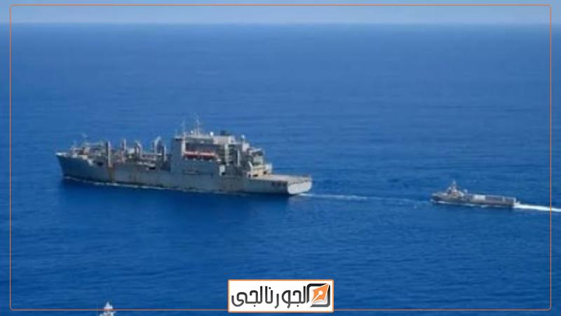 الجيش الأمريكي : مقتل شخص ونجاة اثنين بعد استهدافه سفينة في منطقة شرق المحيط الهادي