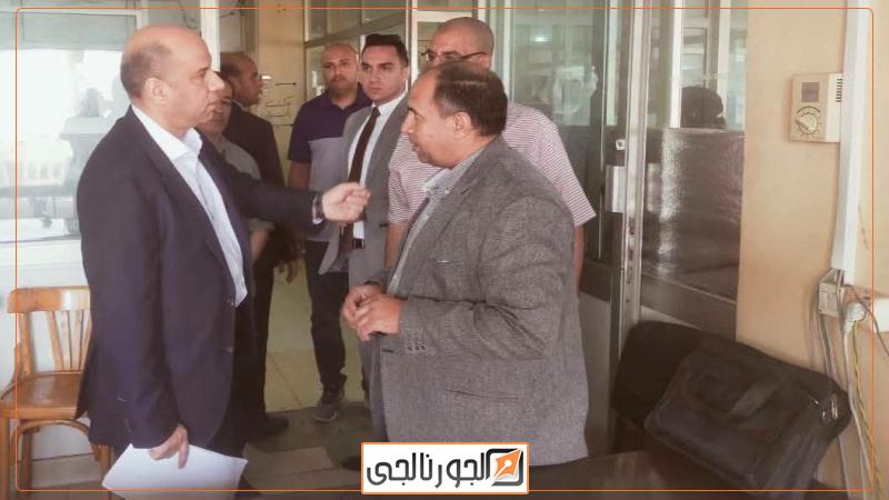 وزير العمل في زيارة مفاجئة لـ منطقة عمل العاشر من رمضان