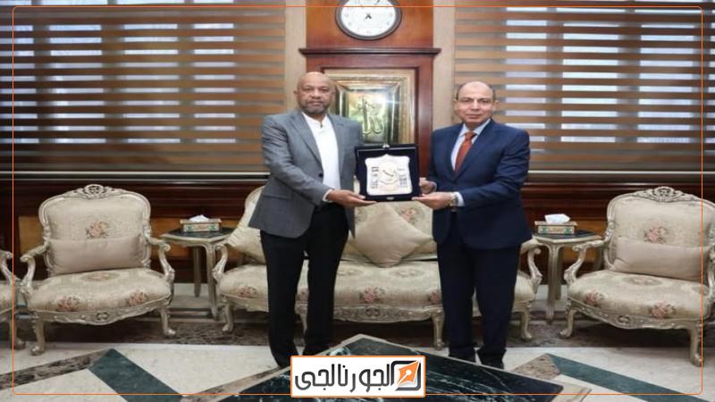 الجورنالجي