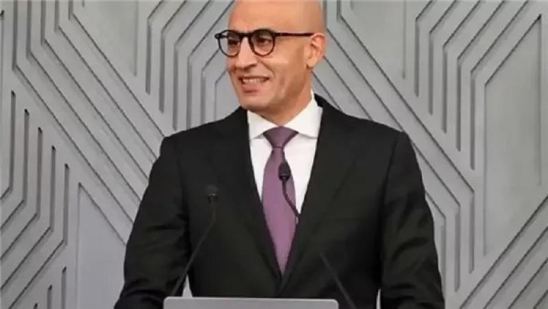 التعليم تكشف آليات مد الخدمة لمن بلغ سن المعاش من المعلمين