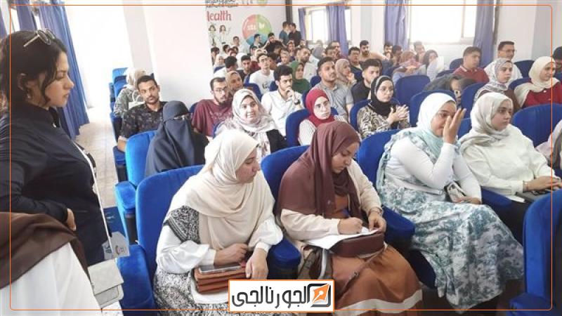 تدريب طلاب الدفعة الخامسة بكلية الطب البيطري
