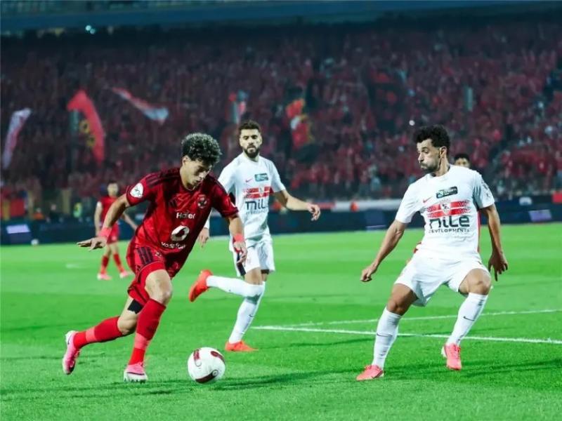 محمد عادل يفتح النار على حكم القمة بين الأهلي والزمالك.. ويكشف عن خطأ مؤثر