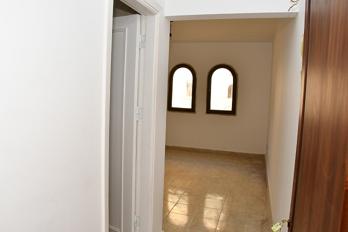 230.jpg